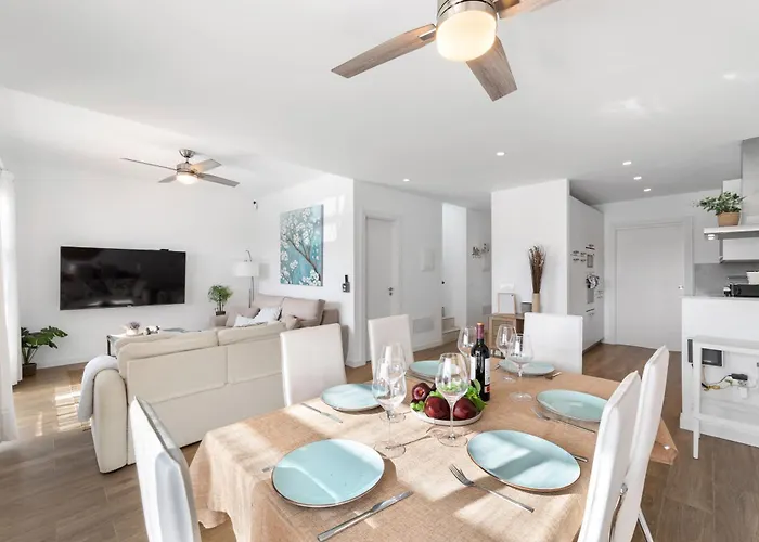 Julieta - Privacidad, Exclusividad Y Piscina Climatizada * Playa Blanca (Lanzarote)