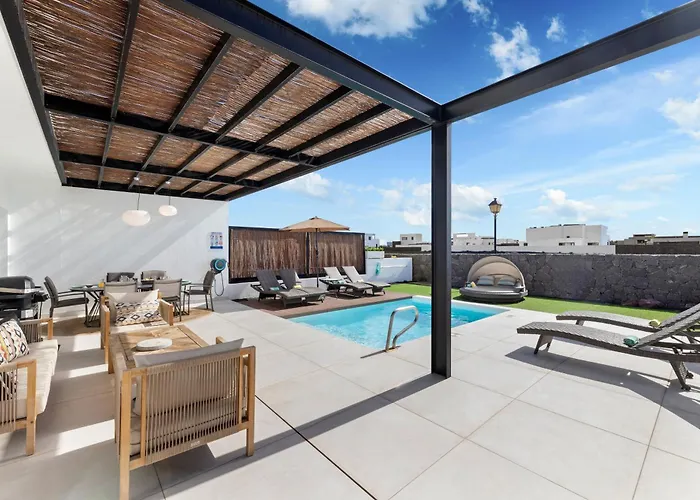 Julieta - Privacidad, Exclusividad Y Piscina Climatizada * Playa Blanca (Lanzarote)