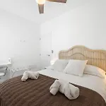 Julieta - Privacidad, Exclusividad Y Piscina Climatizada Villa Playa Blanca (Lanzarote)